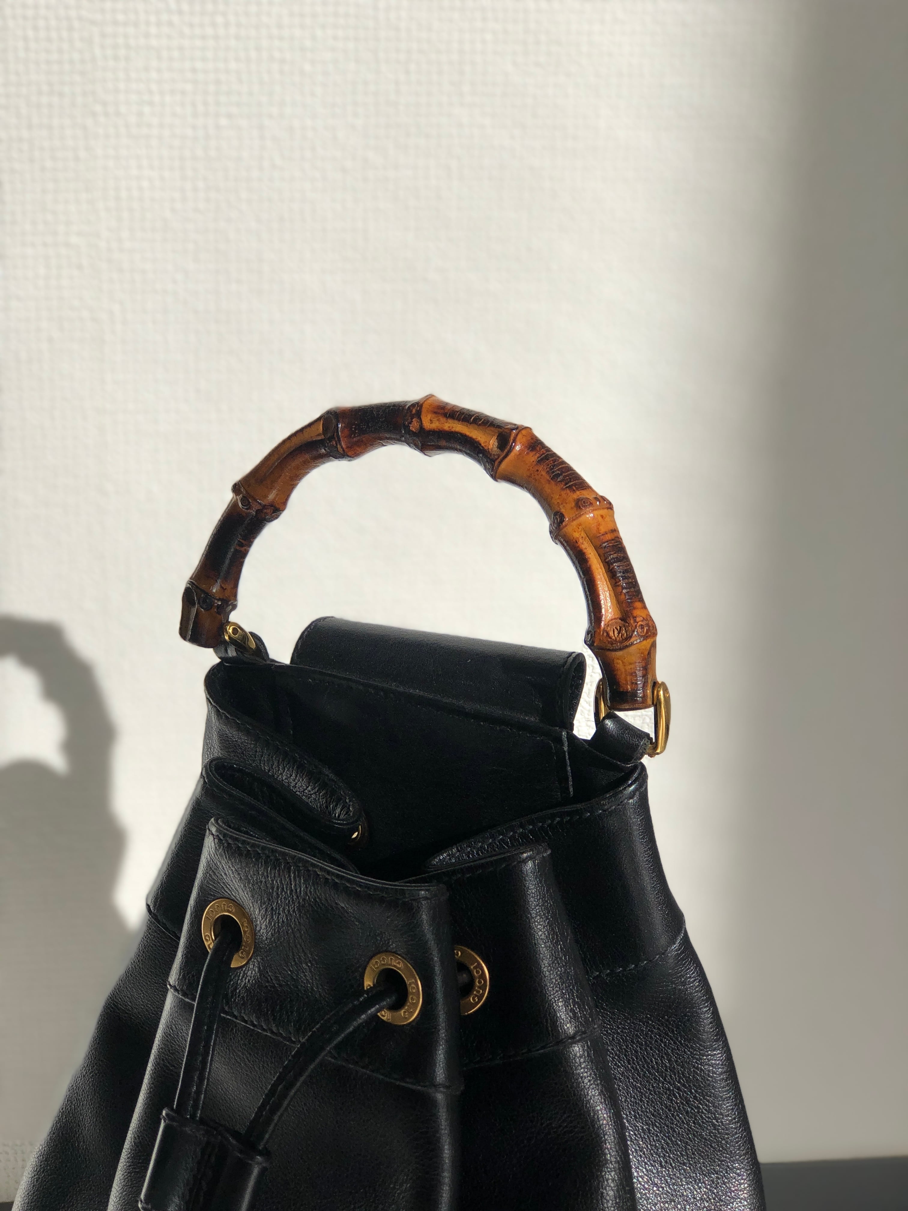 GUCCI グッチ バンブー レザー 巾着 ショルダーバッグ ブラック