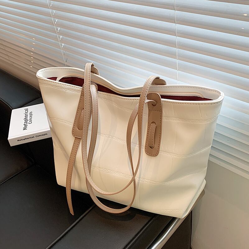 ショルダーバッグサマー 夏物 トートバッグ Tiancai_Wing_Bag28055382756