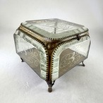 ジュエリーボックス　ベベルガラス　オルモル装飾　植物エッジング　大型　19otd60-3