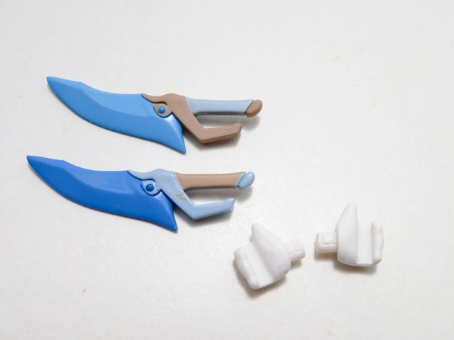 再入荷（A－ランク）【1660】 サリー 小物パーツ ダガー2本　ねんどろいど