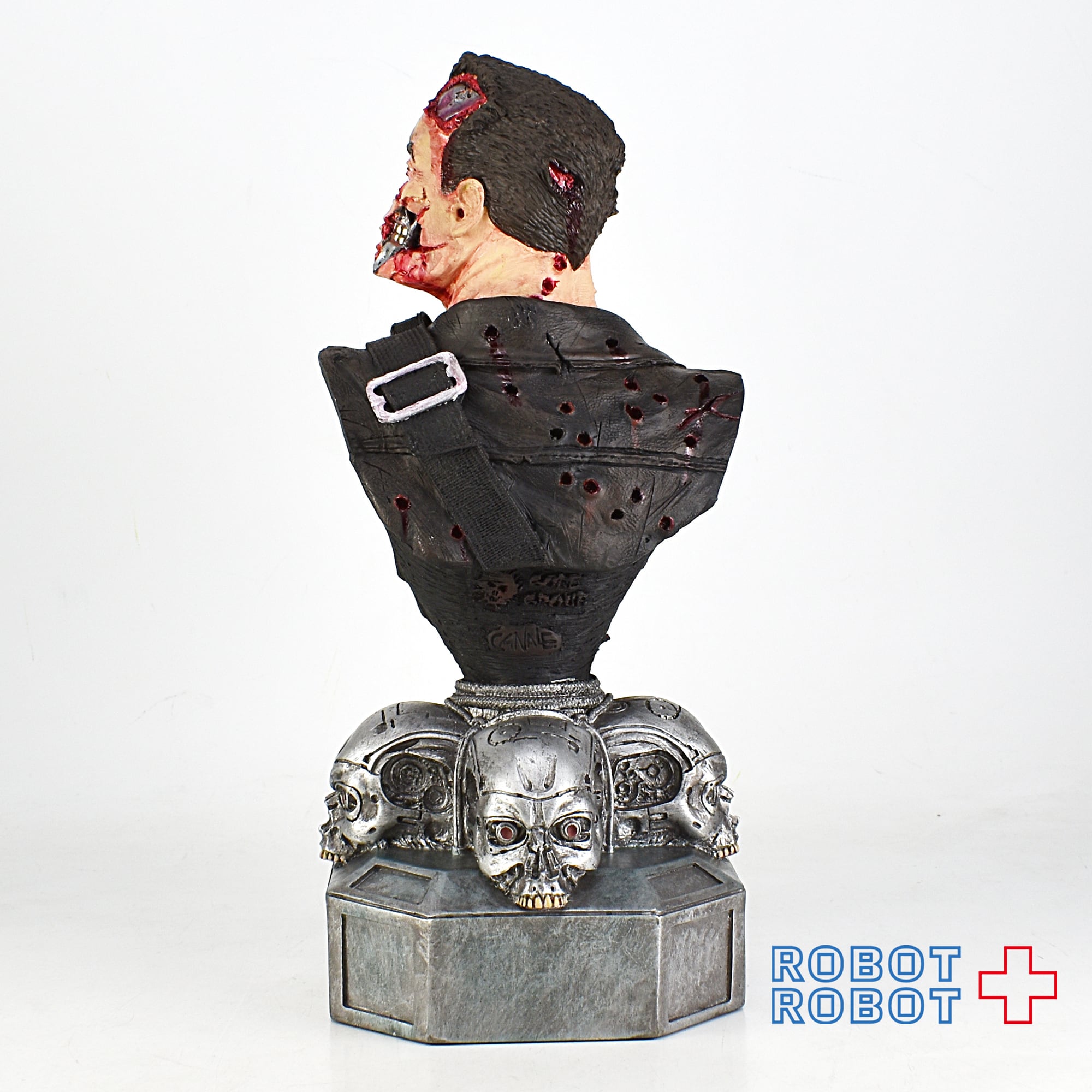 ターミネーター2 ミニバスト T-800 | ROBOTROBOT