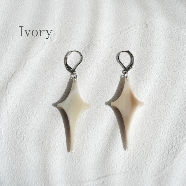 Pierce/Earring Lucenira