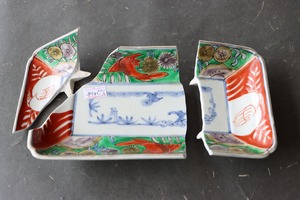 割れ ３パーツ 伊万里焼 色絵 魚白鷺文 長皿 A アウトレット