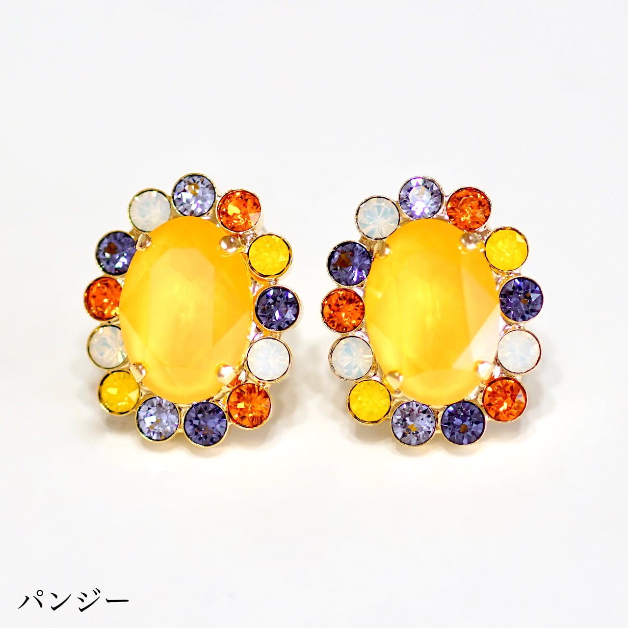 春のお花キャンディ オーバルピアス | MAKI NUMOTO (マキ ヌモト