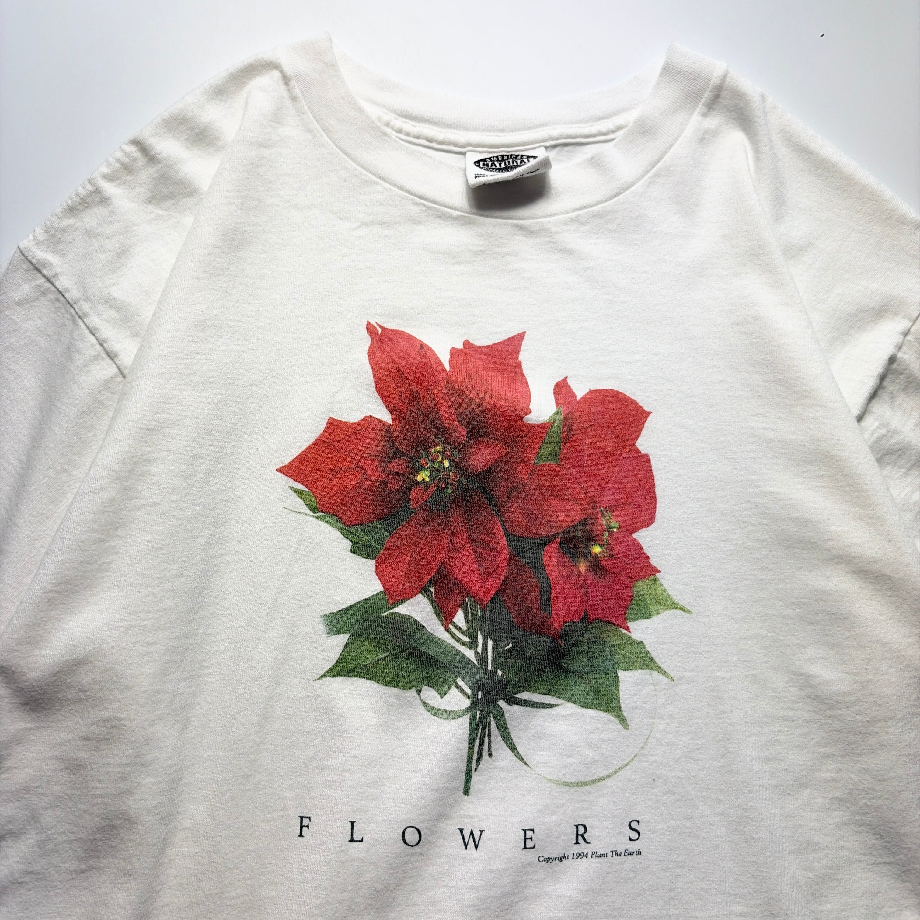 90s Flowers Poinsettia Graphic Tee
