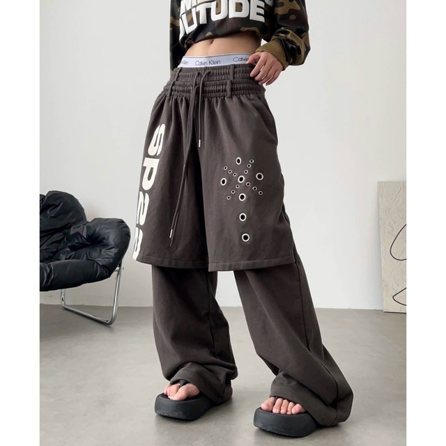 フェイクレイヤードロゴアイレットボリュームスウェットパンツ 1col R02816