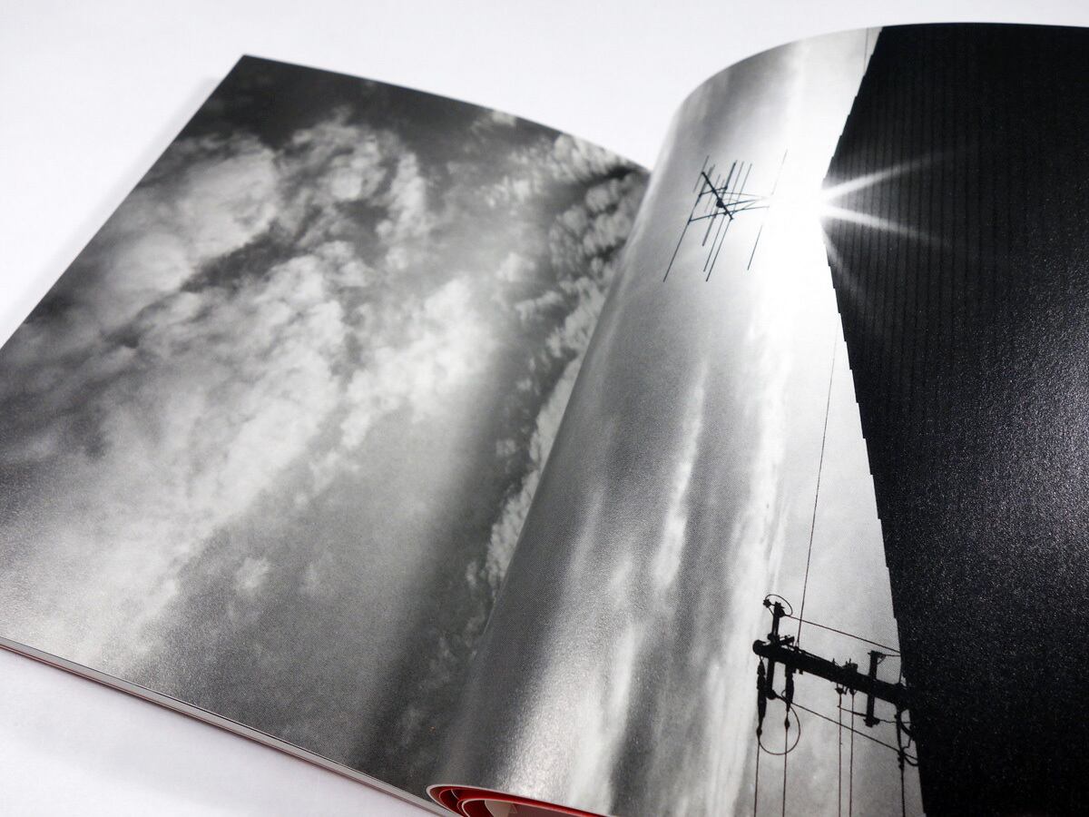 写真ノ中ノ空（谷川俊太郎 詩、荒木経惟 写真） | bookstore ナルダ
