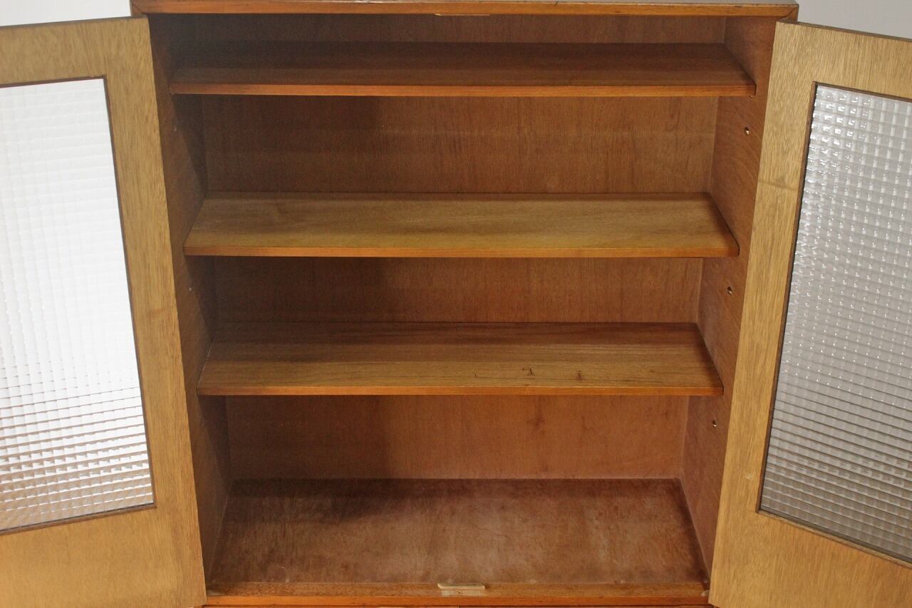 レトロ ガラスキャビネット チェスト 引き出し 8杯 戸棚 違い棚 無垢材 レトロ ガラスキャビネット チェスト 引き出し 8杯 戸棚 違い棚