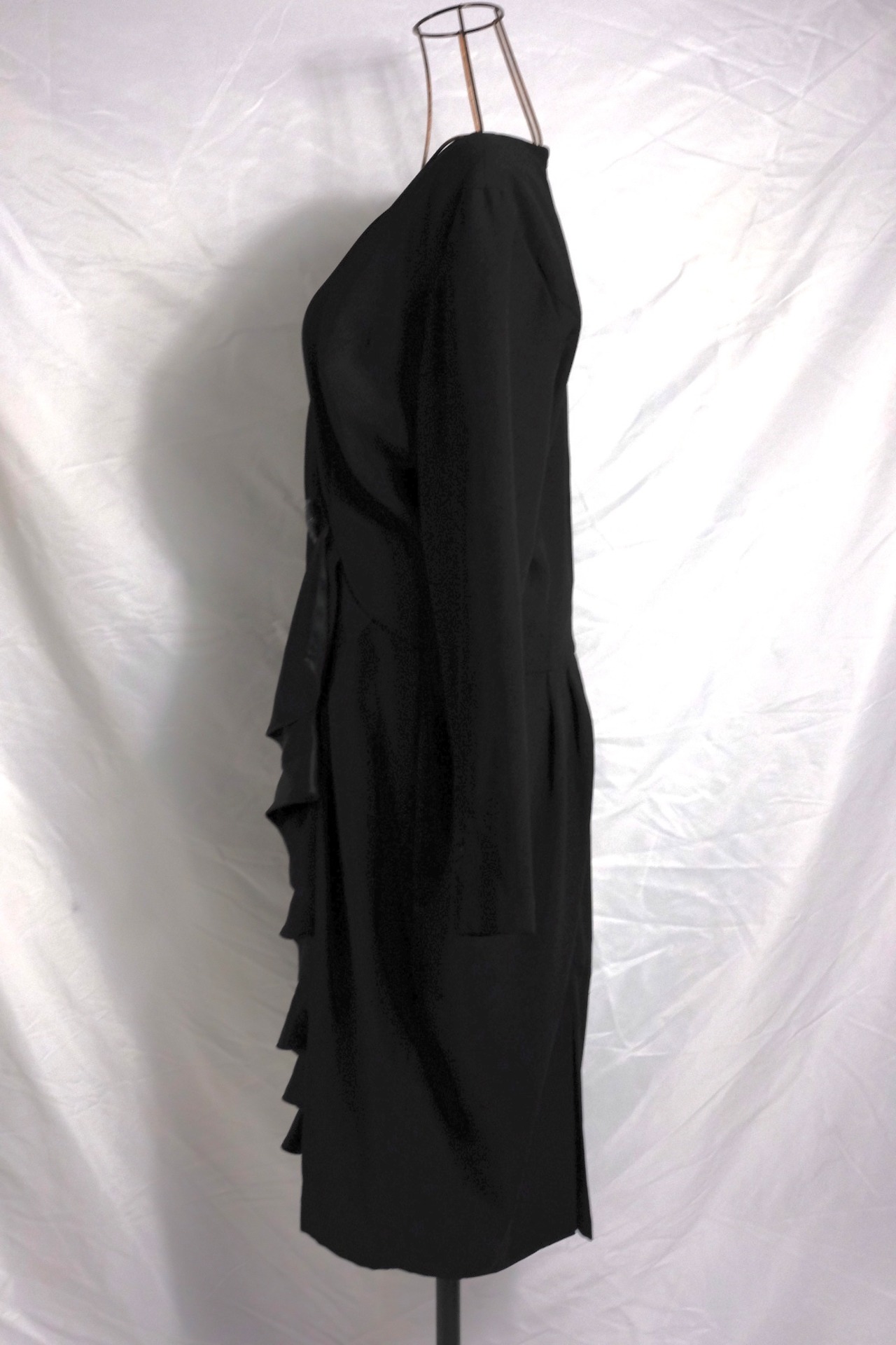 80’s “Lilli Ann” Drape designs V neck dress Made in U.S.A