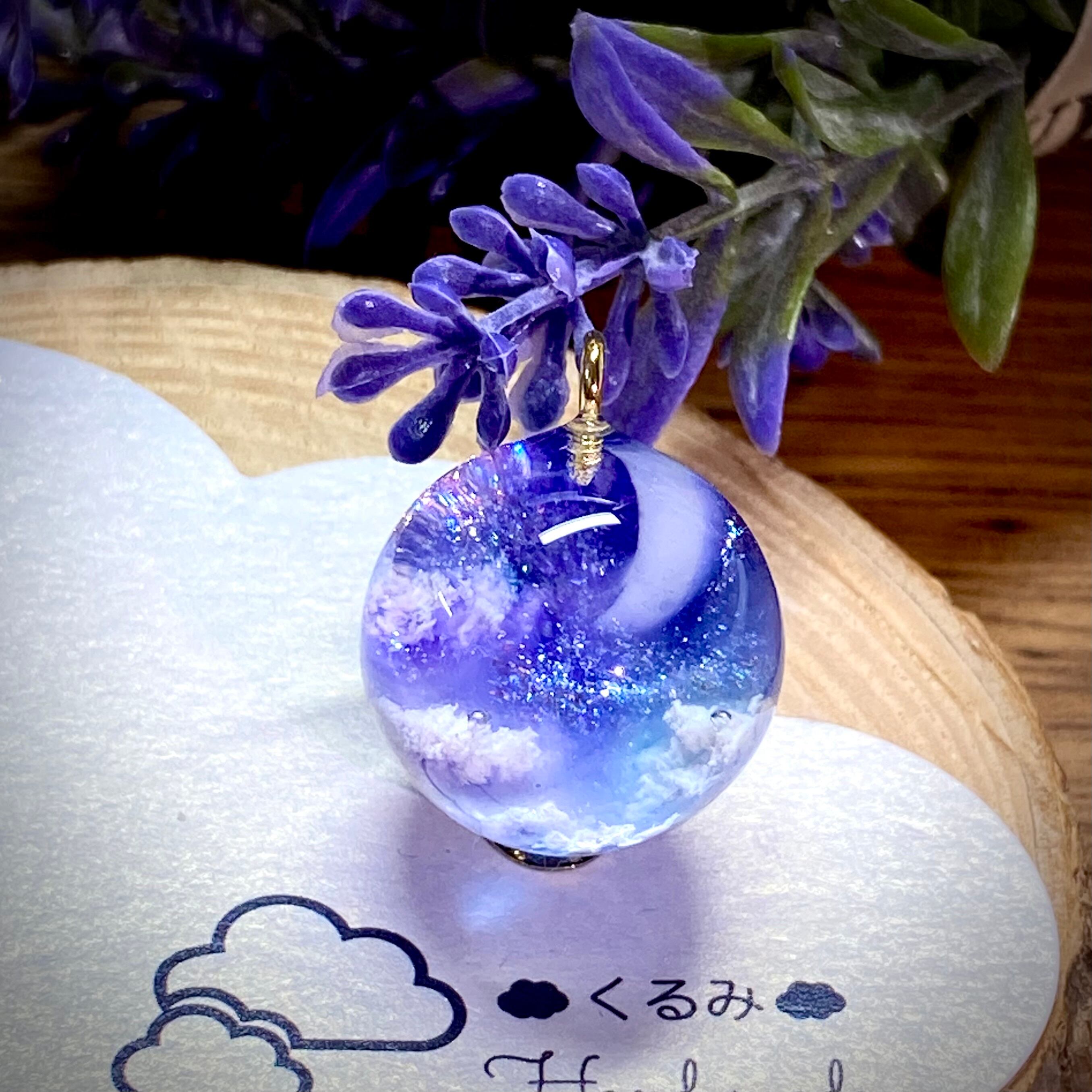 空&雲ペンダント まん丸 三日月の夜空と天の川 20mm ゴールド