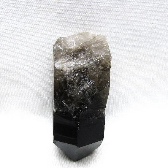 モリオン 黒水晶 原石 ブラジル産 一点物 171-8061