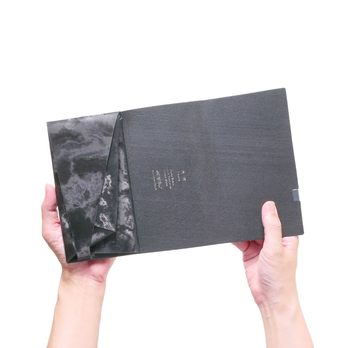 再入荷予定→6~7月頃予定】 モアレ ロングウォレット ブラック | 所作