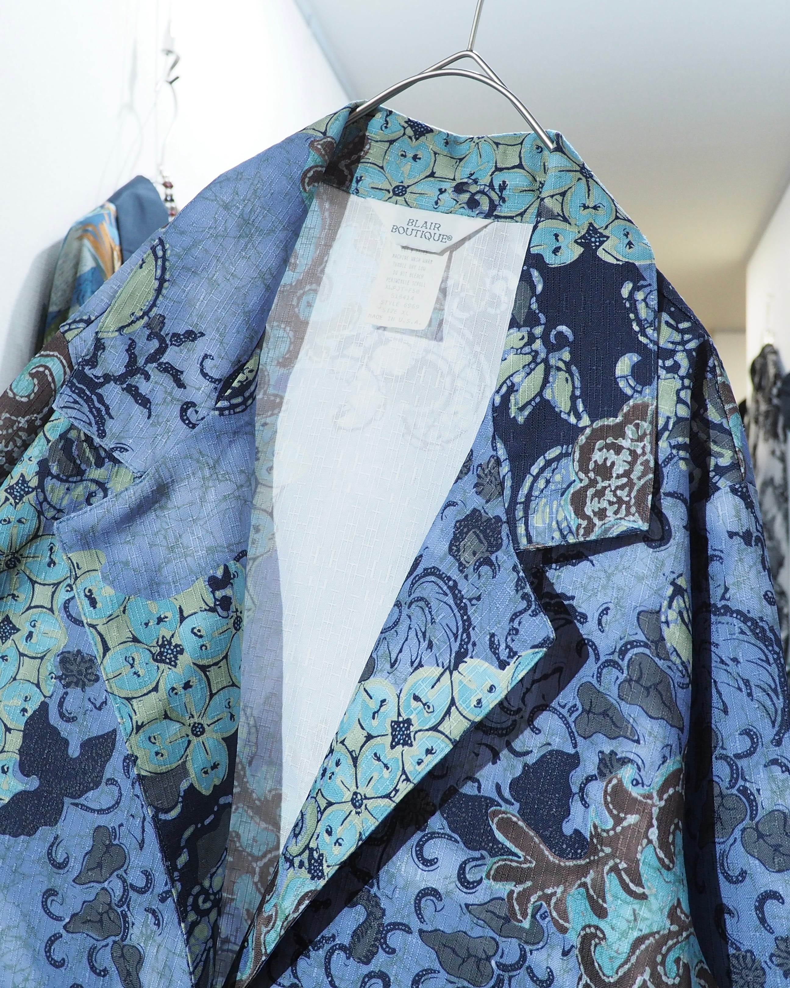 1980 - 90s ” Made in USA ” Beautiful Flower pattern vintage loose Easy Tailored jacket