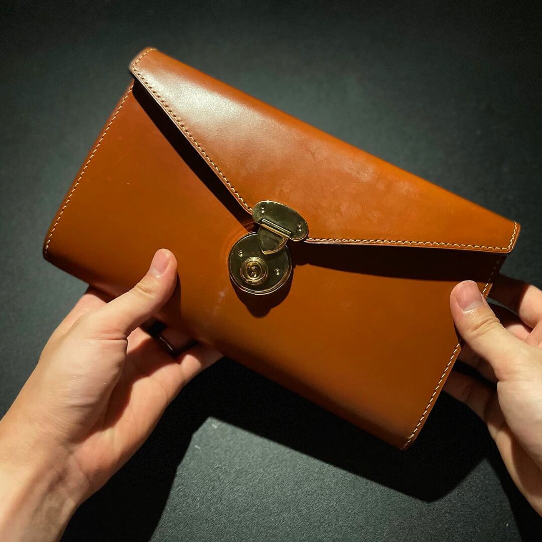 スモールクラッチバッグ ブライドルレザー 裏地あり クラシック www