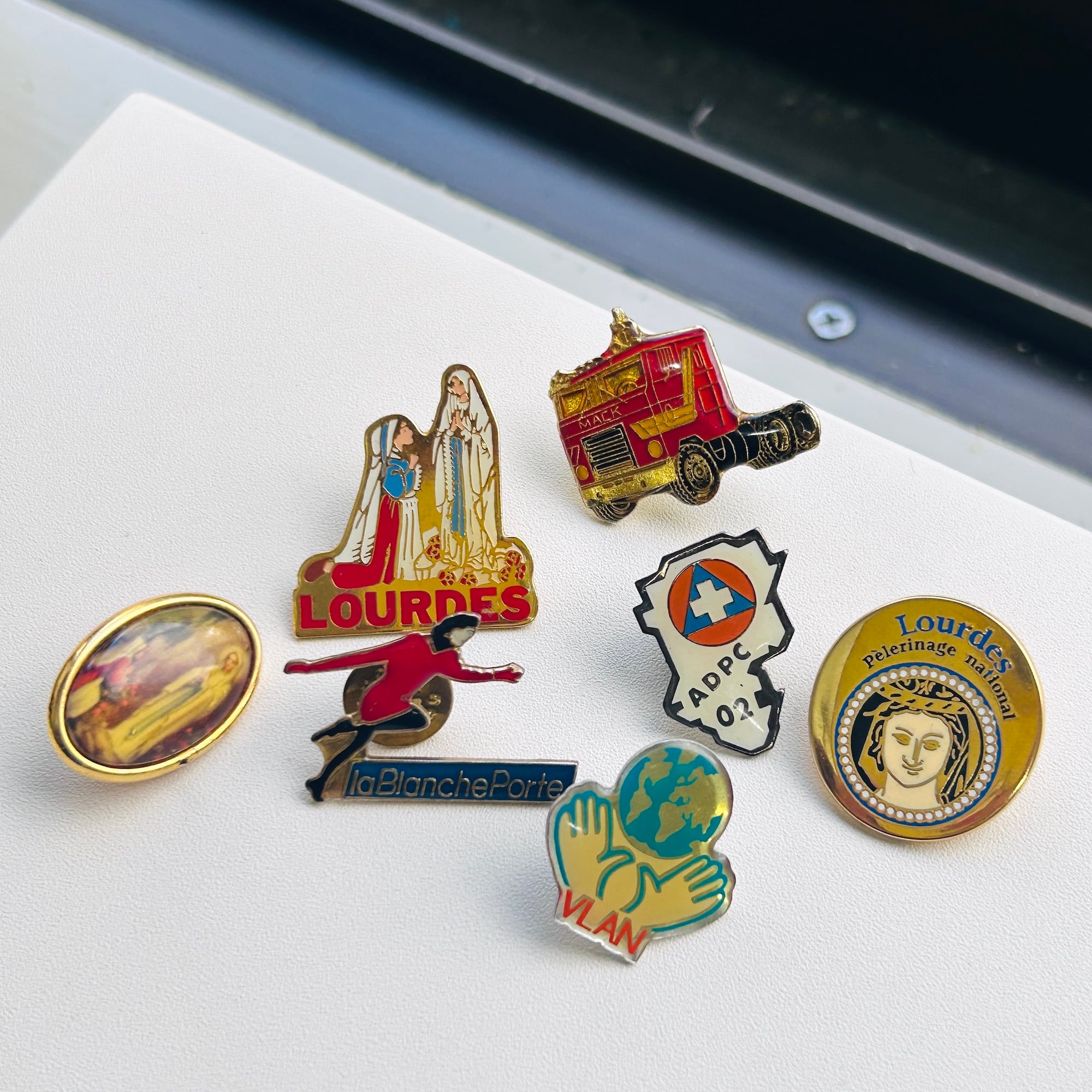 仏ヴィンテージ ピンズ（バラ売り） | Milo Antiques & Vintage