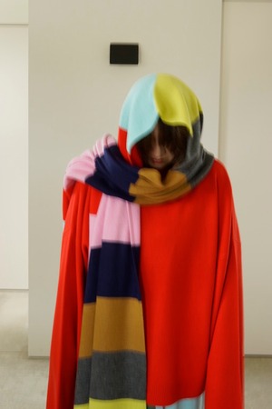 y YO - body wrapped stole
