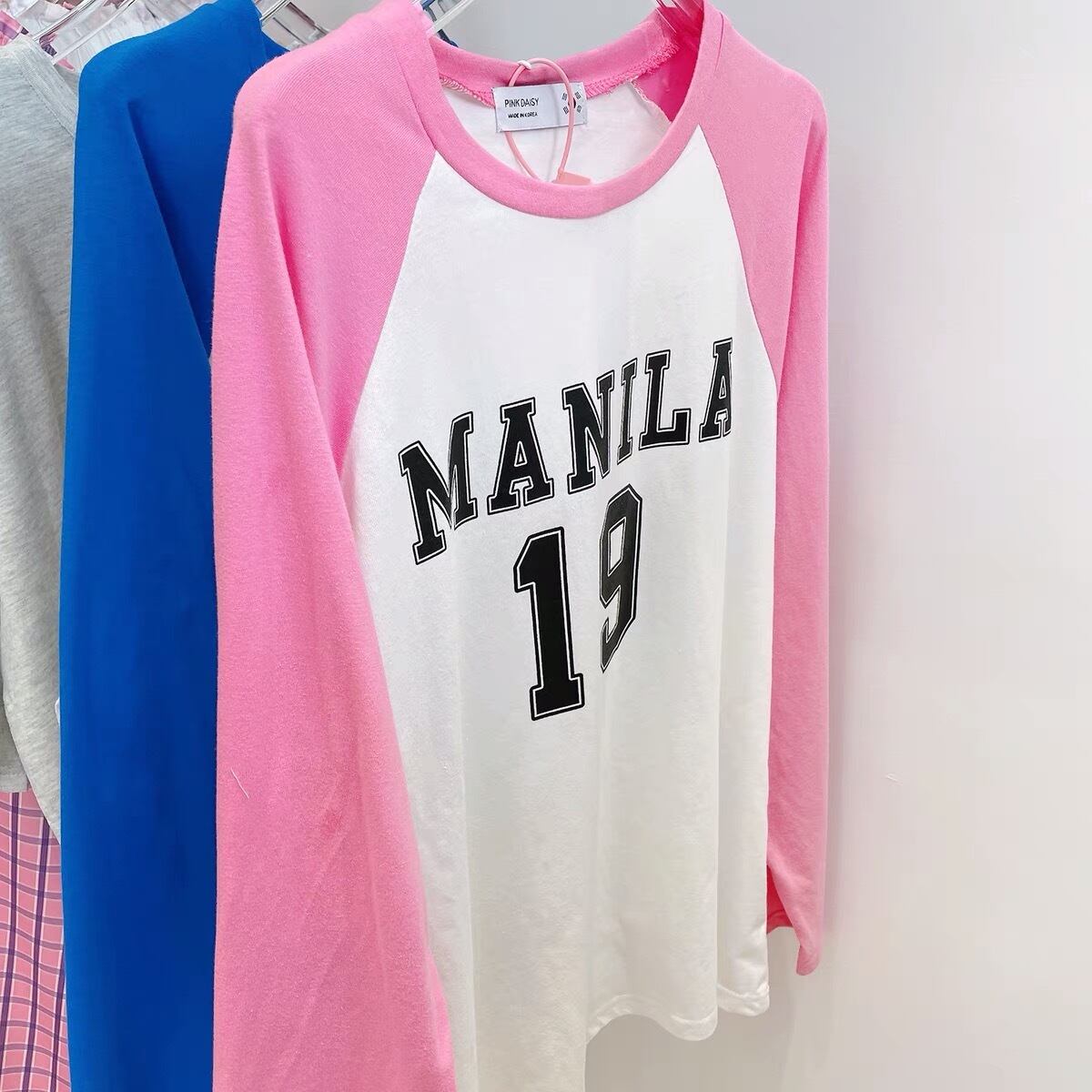 Tシャツ スポーティ Tシャツ ラインストーン ねこ ピンク 黒 白