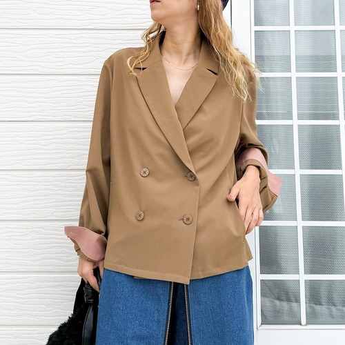 ダブルブレストバイカラージャケット