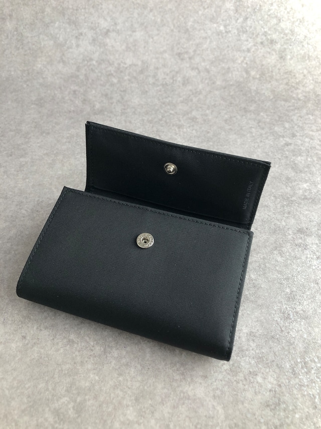 PRADA プラダ 財布 ブラック トライアングルロゴ ナイロン 3つ折り vintage ヴィンテージ オールド d6ehtk
