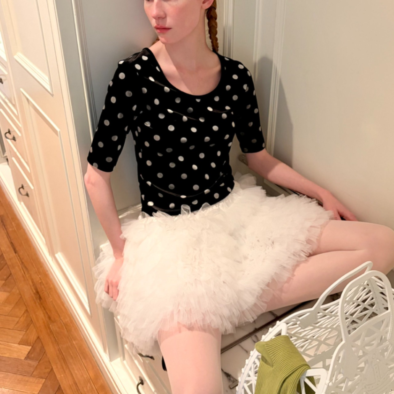 Noir Dot Half Sleeve Top F0624