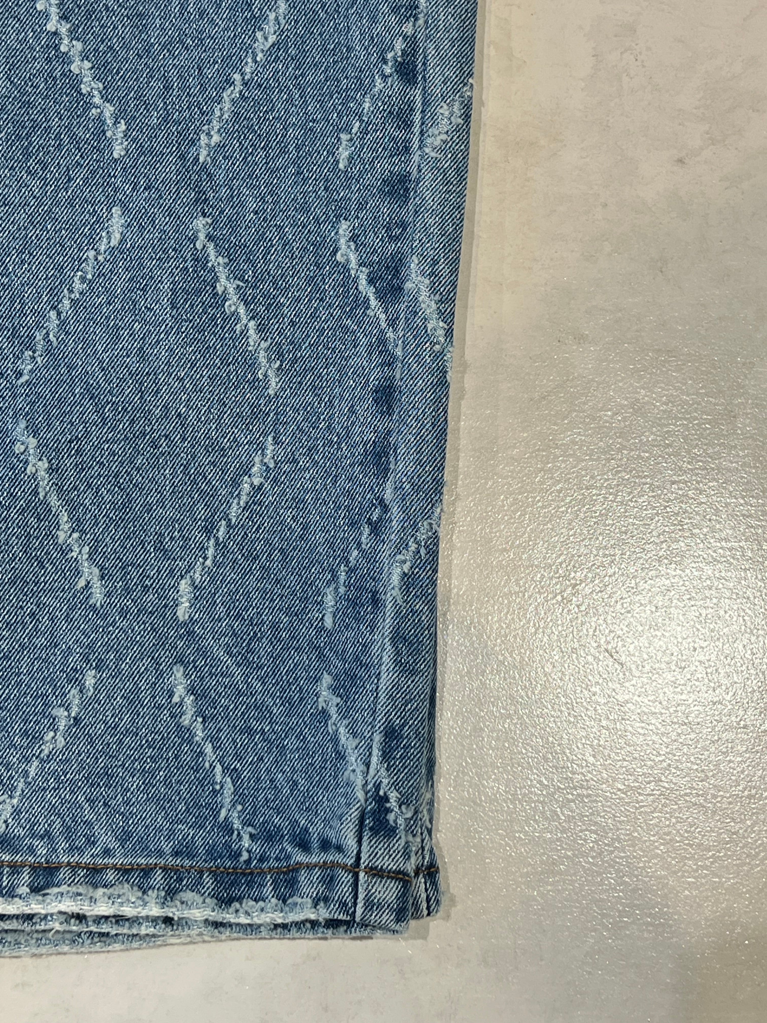 【YENN】 LASER CUT WIDE DENIM