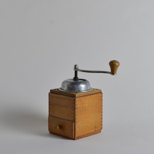 Coffee Mill / コーヒー ミル 【A】〈 珈琲 / カフェ / 店舗什器 / ディスプレイ / アンティーク / ヴィンテージ 〉112347