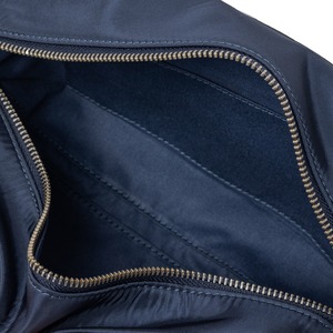 Sacoche cubi que / (CUBE POUCH)【NAVY】