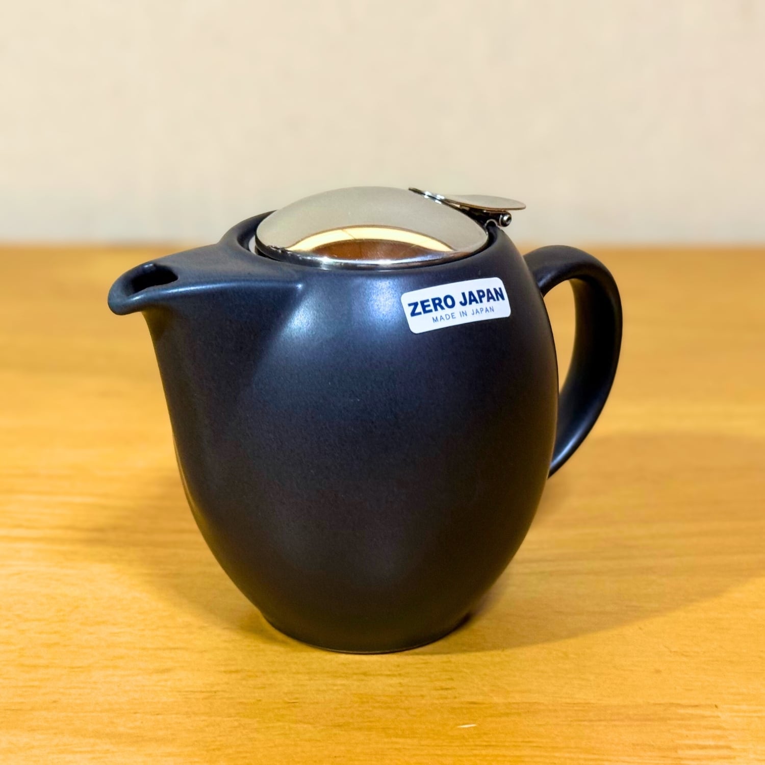 ZEROJAPAN ユニバーサル ティーポット 350cc ノーブルブラック | BBN