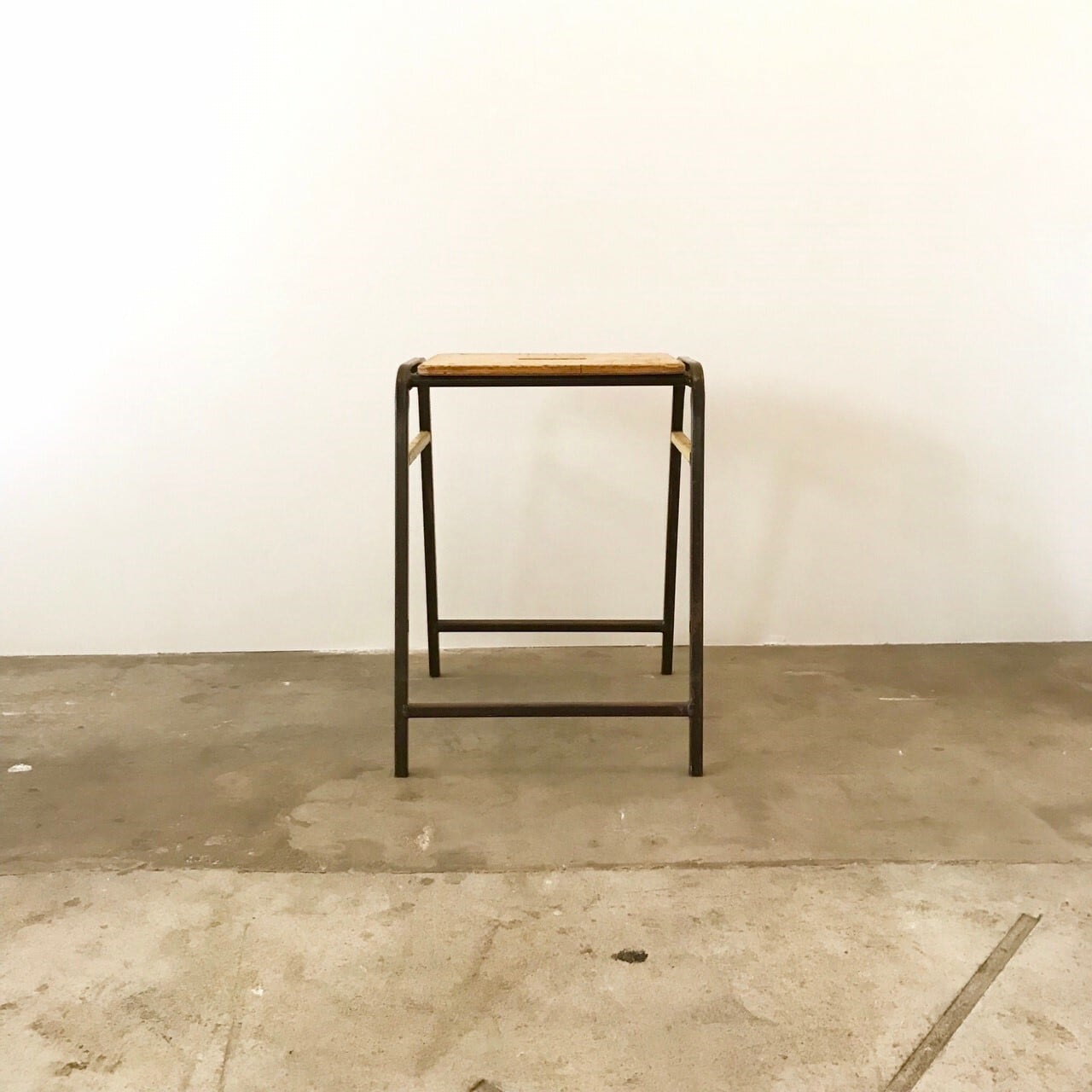 角ハイスツール　古家具