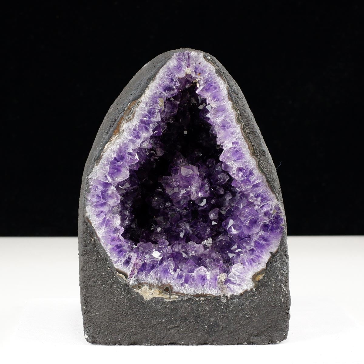 2.5Kg アメジストドーム ウルグアイ産 アメジスト ドーム ジオード 原石 置物 カペーラ 一点物 174-2258