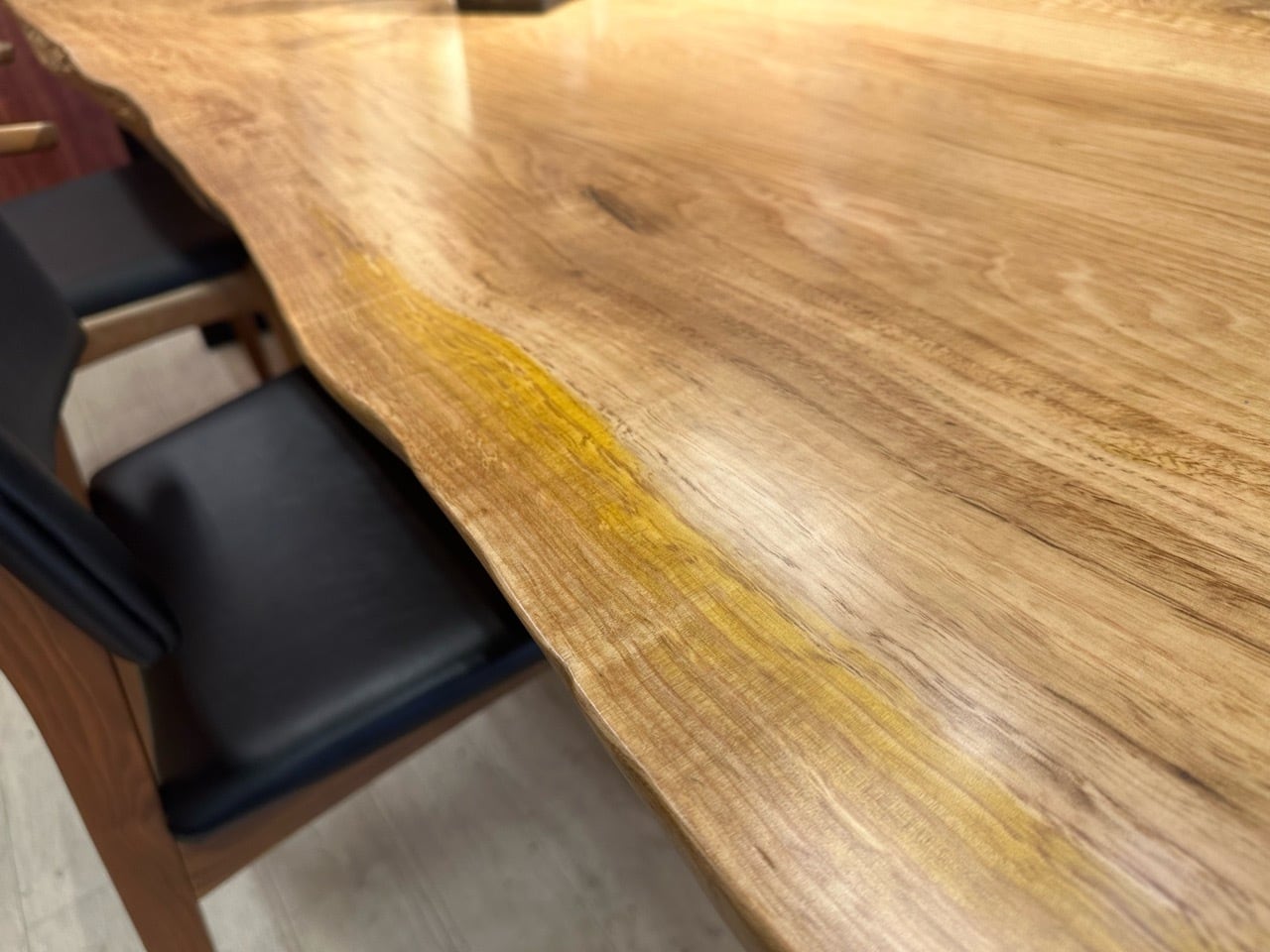 じゅんタモ変木一枚板テーブル タモ_2040×700-800-890×50_浅草本店_テーブル天板/一枚板 251471 t001