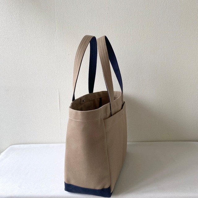 「軽いボックストート」通勤サイズ「ベージュ✕ネイビー✕ミネラルブルー」／倉敷帆布 8号帆布【受注制作】