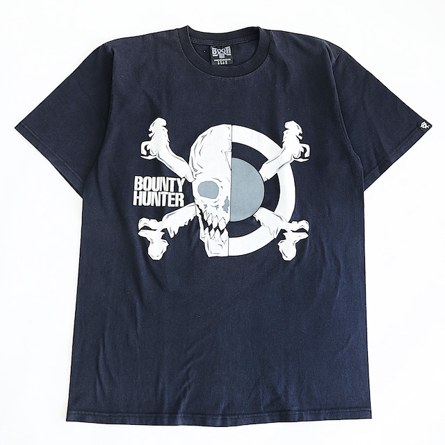 BOUNTY HUNTER 00S SKULL TSHIRT