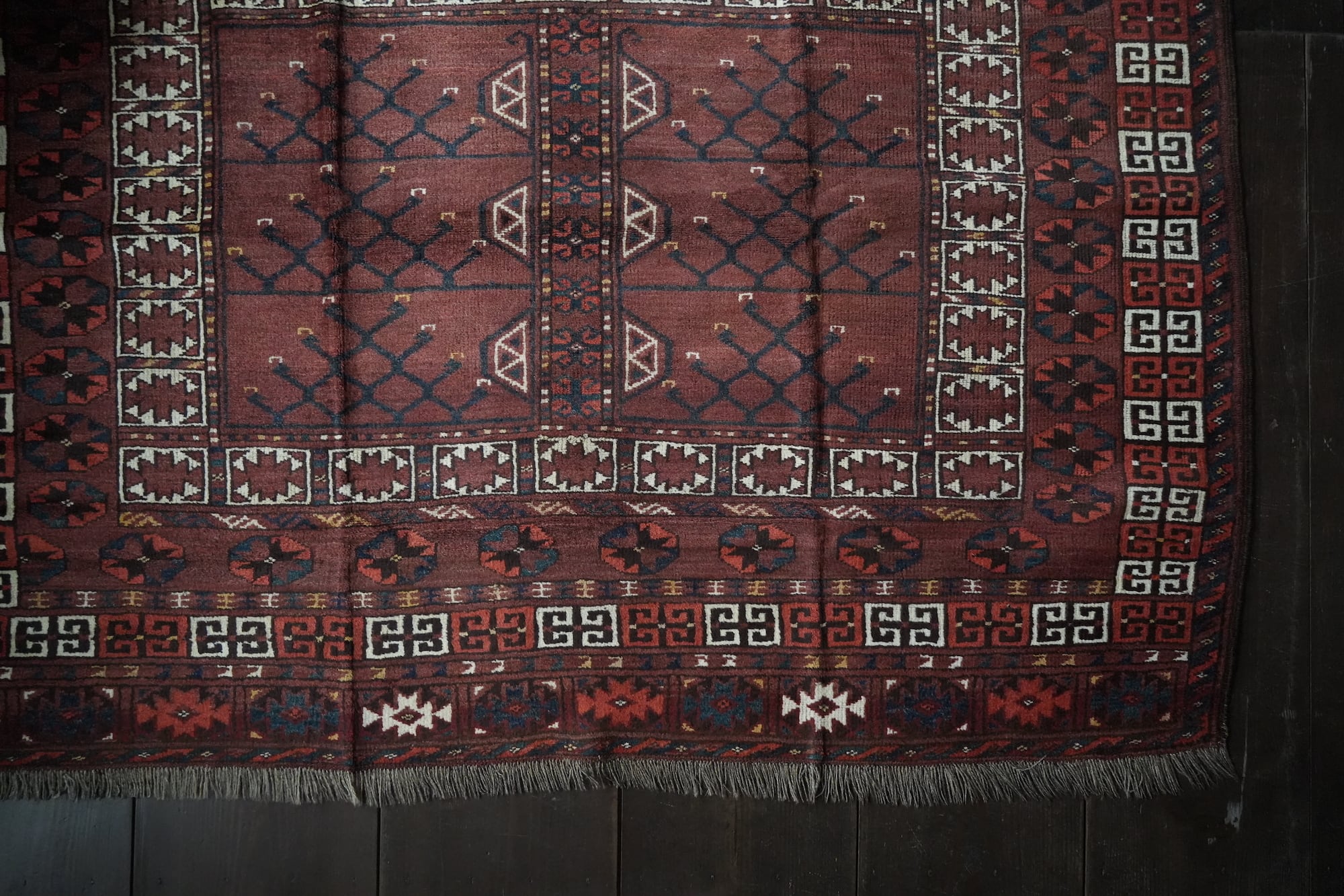 【SM11】落ち着いた小豆色が美しきアンティーク|アンティークトルクメン