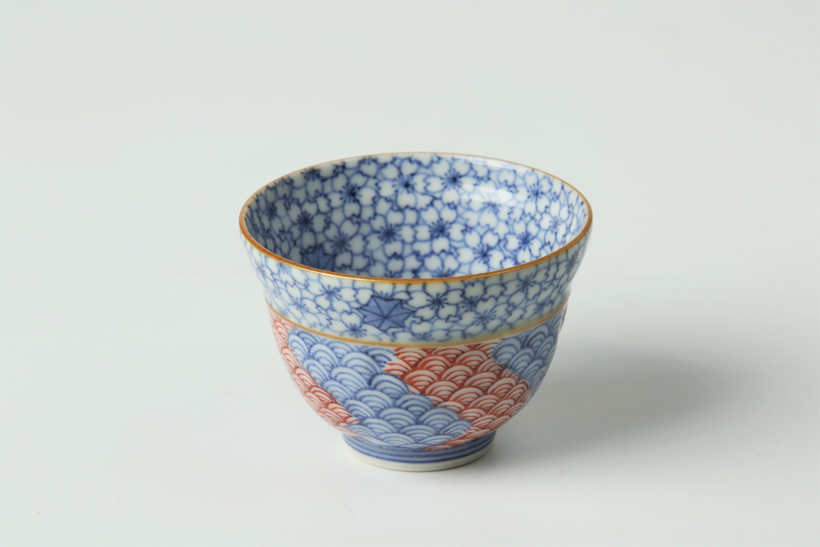 阿漕焼  酒盃  色絵山水 阿漕焼 酒盃 色絵山水 | ヤマダウェブコム