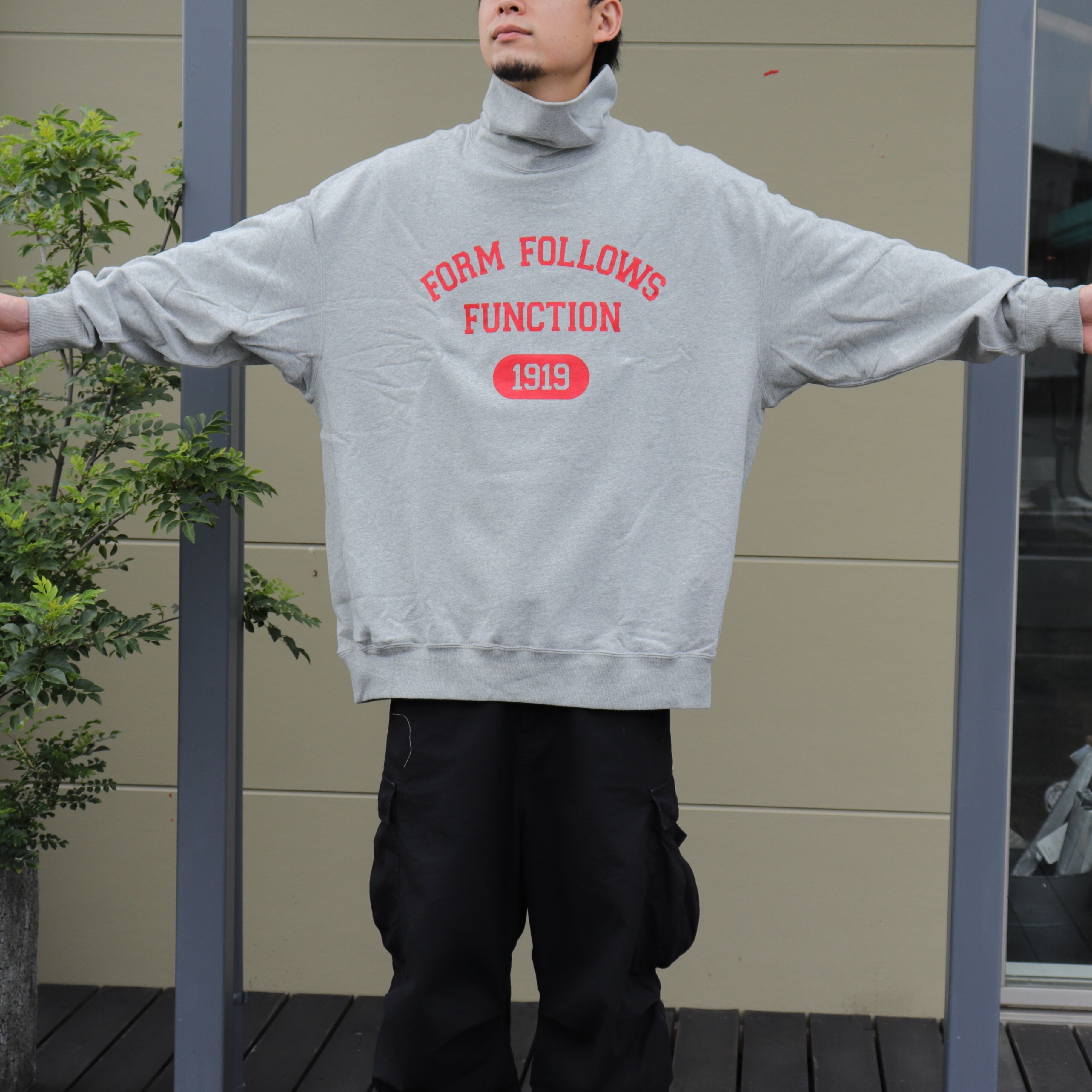 F/CE. COLLEGE HIGH NECK SWEAT