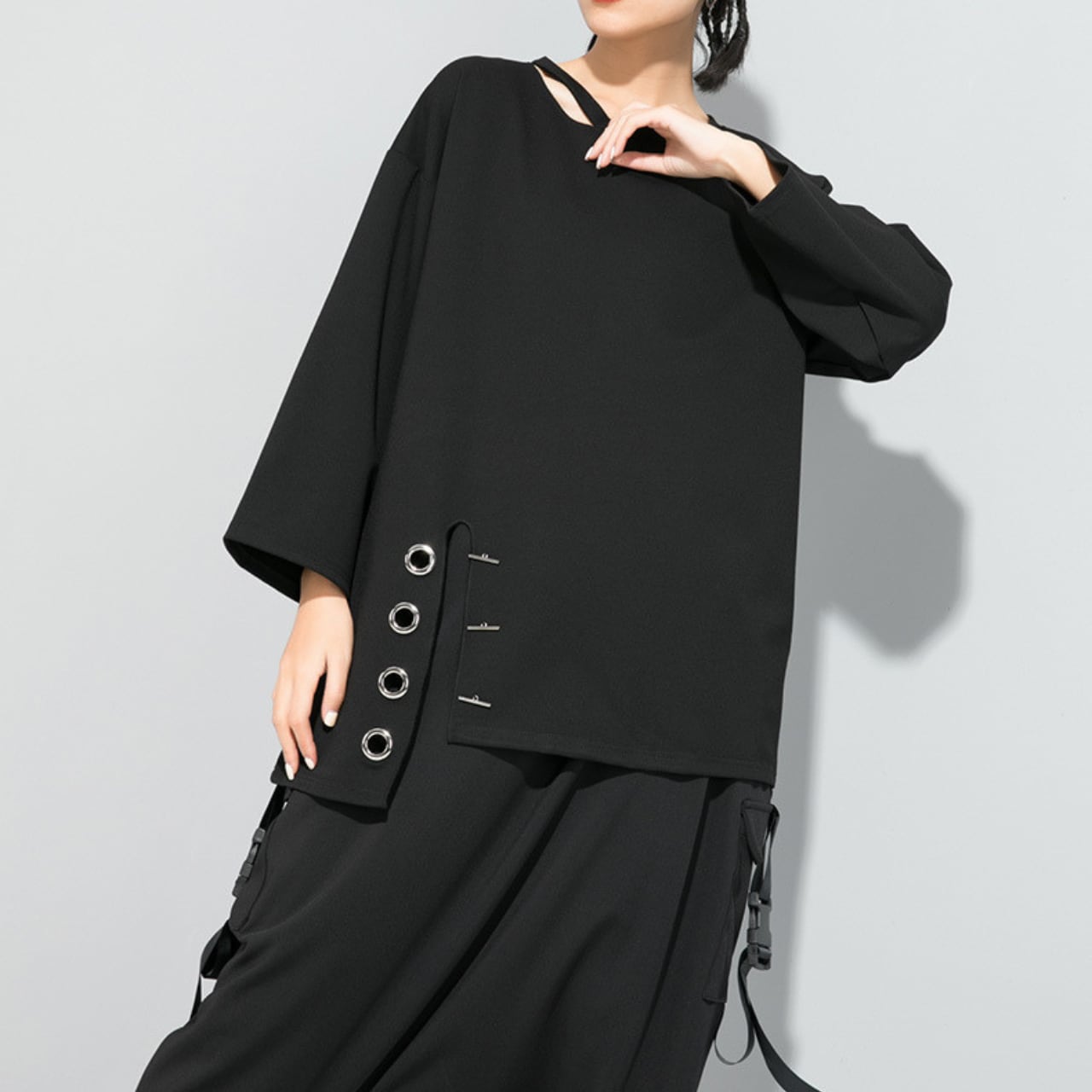 Side Slit Sleeve Top L00303