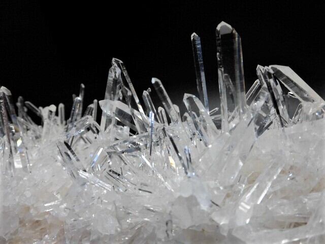 【送料無料】【最高品質】コロンビア サンタンデール産水晶クラスター2.5kg