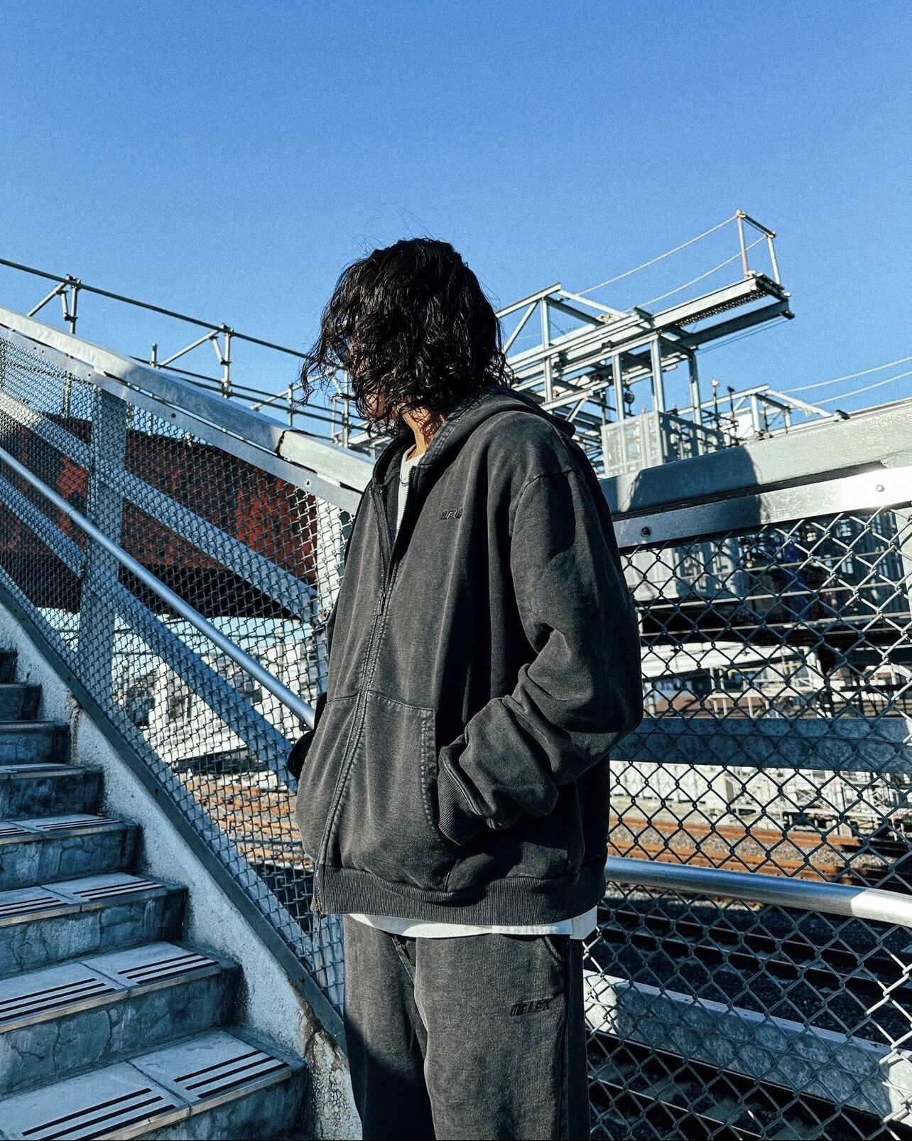 2colors】Heavy weight pigment zip parker | FLEX公式｜SNSで話題の