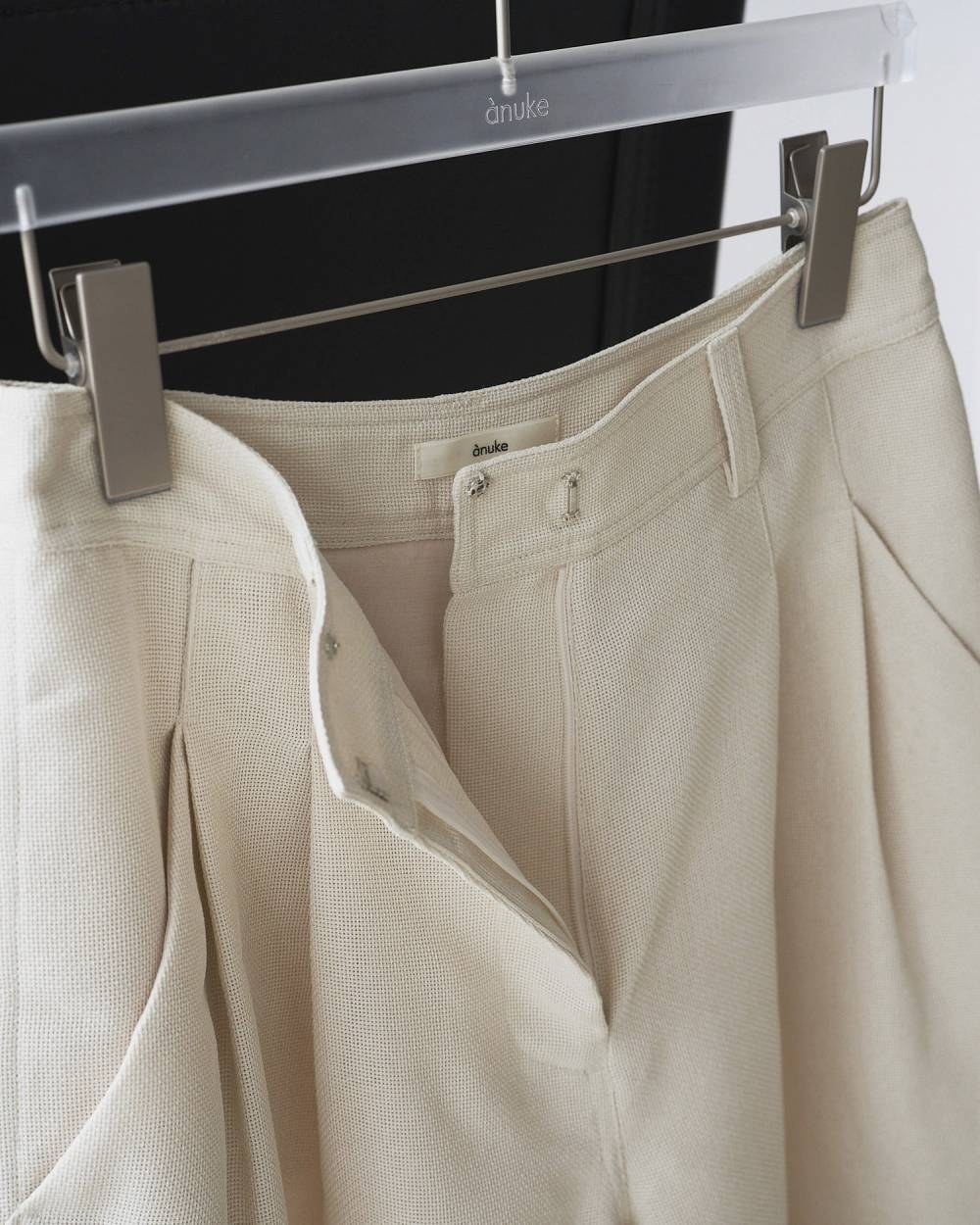 パンツ anuke Tuck Half Pants 即納】 アンヌーク anuke 2026springsummer ボトムス Tuck Half Pants