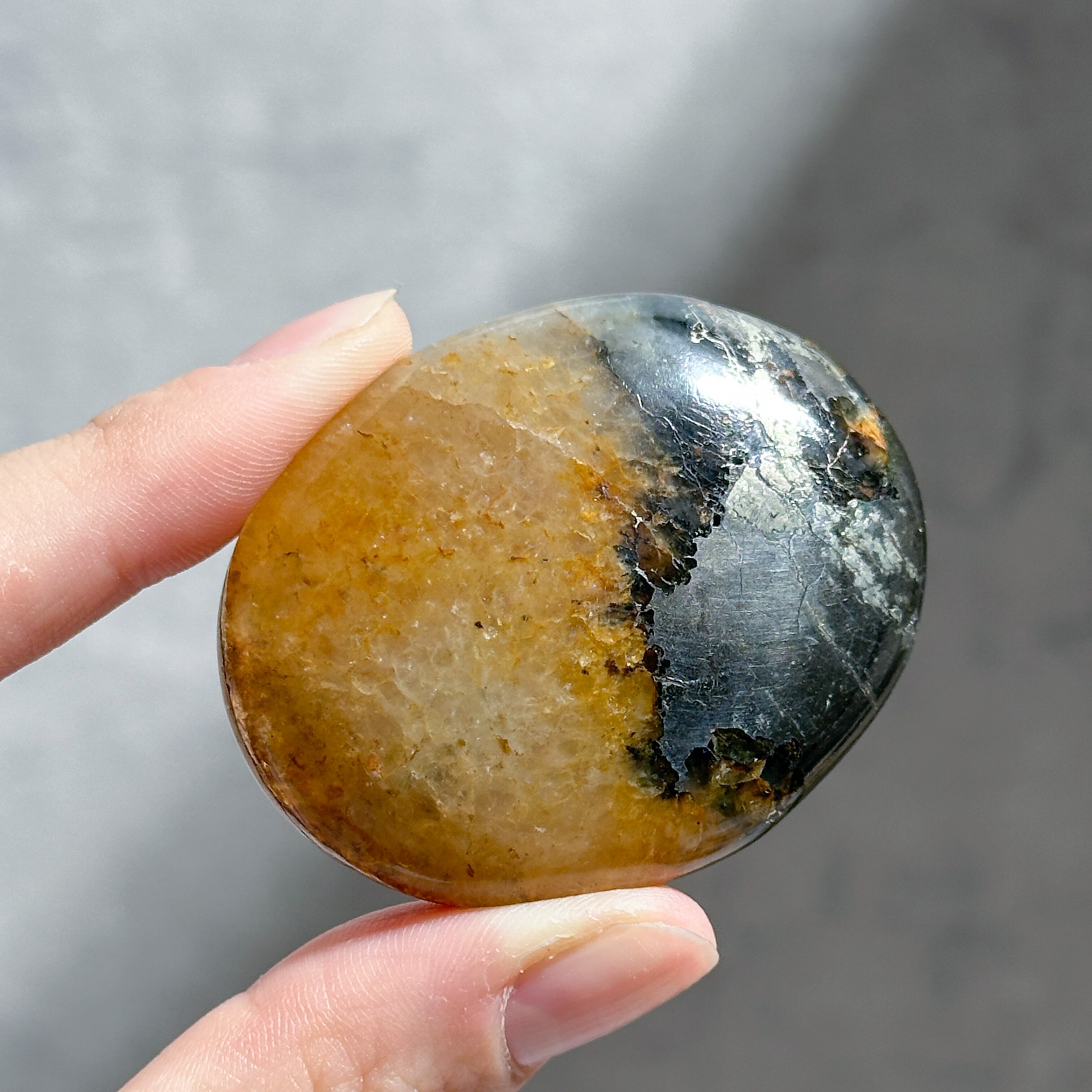 パイライト | Kamoku［カモク］インテリア天然石・鉱物のネットショップ