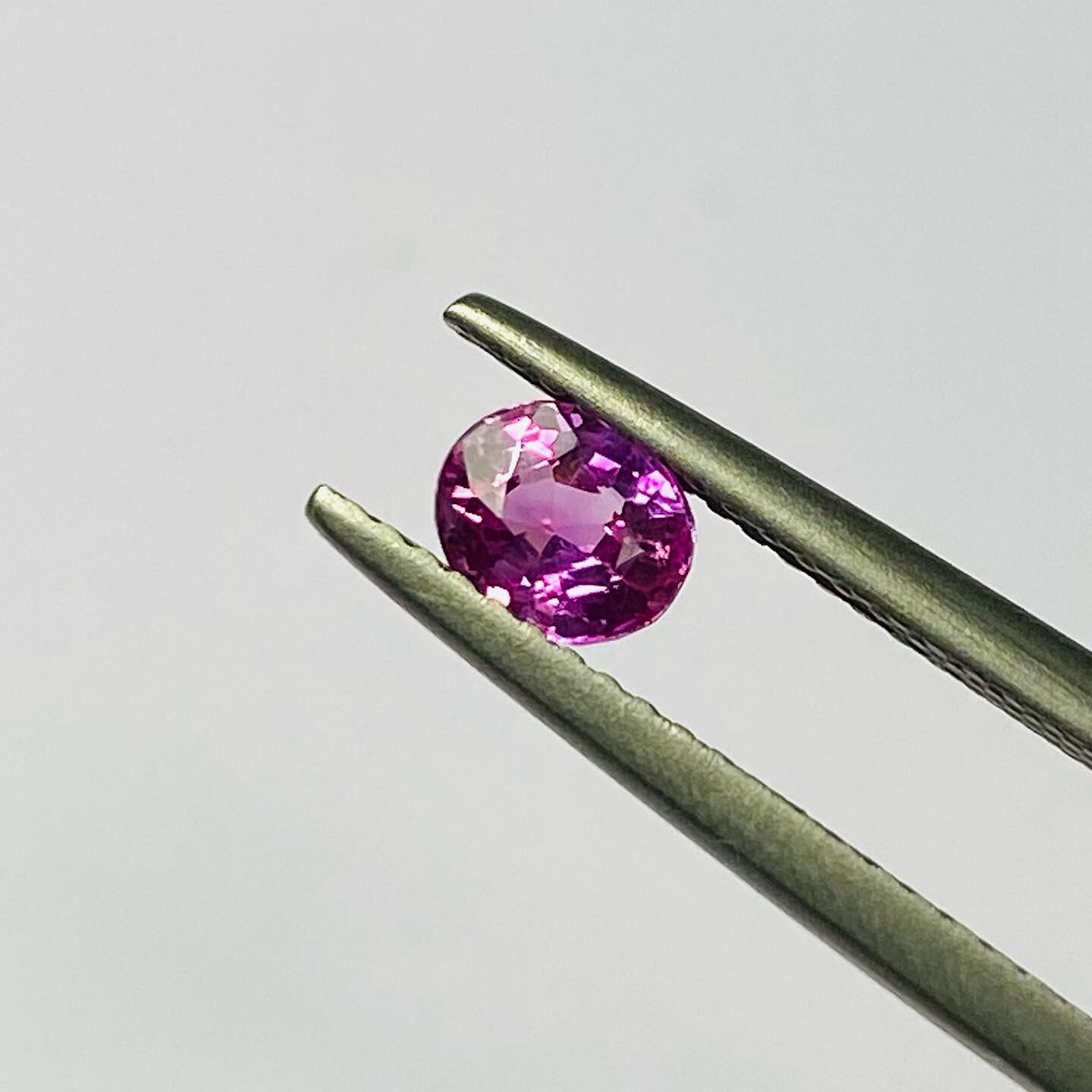 気持ち明るく ピンクサファイア