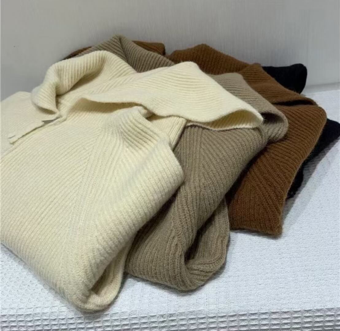 ジップアップニット　AJ4Z4039-8201