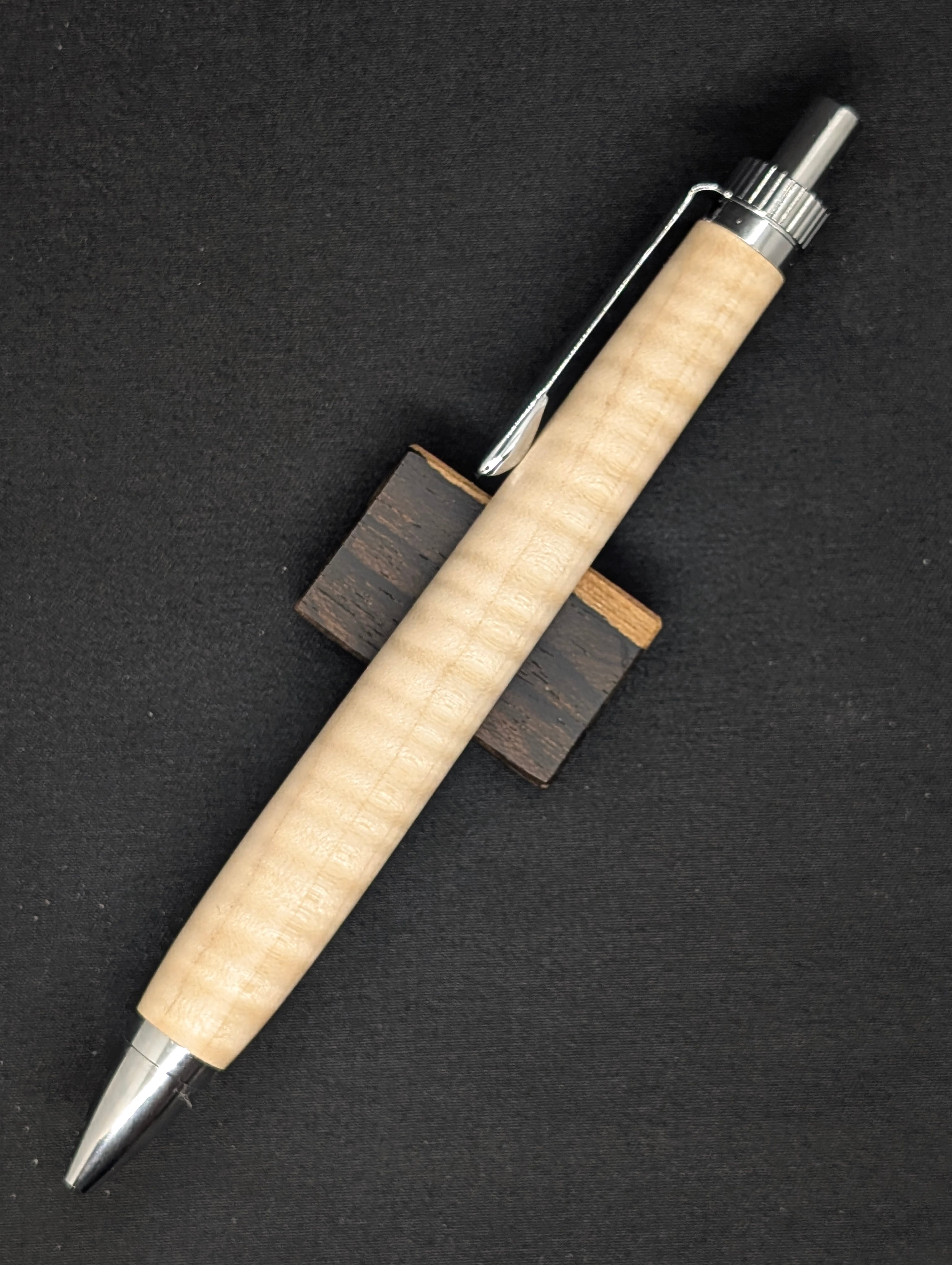 工房雨魚 Wood Craft Amago
