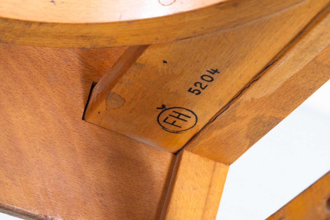 Fritz Hansen | Stacking School Chair