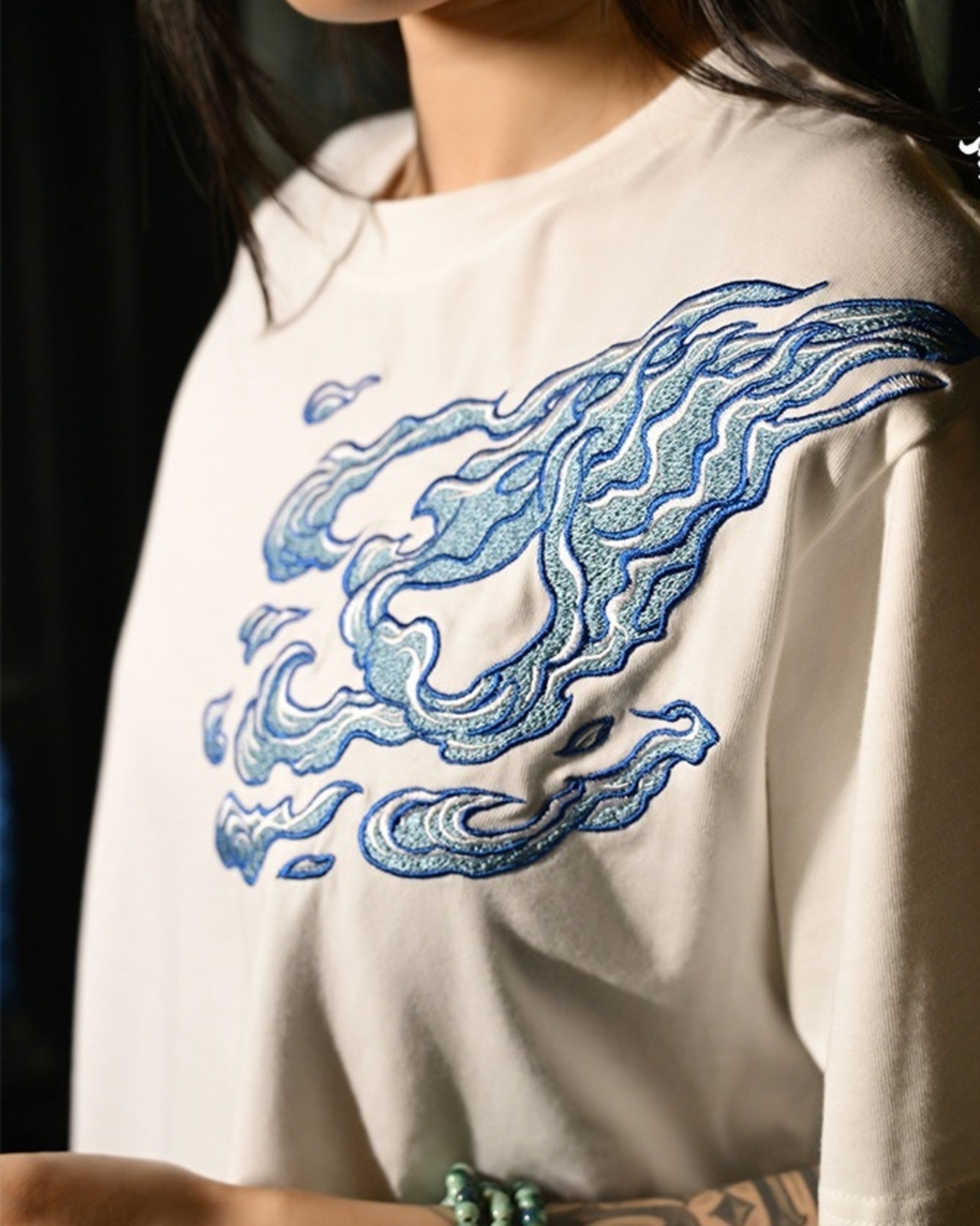 九尾狐 Embroidered T-Shirt 2color【G1033】