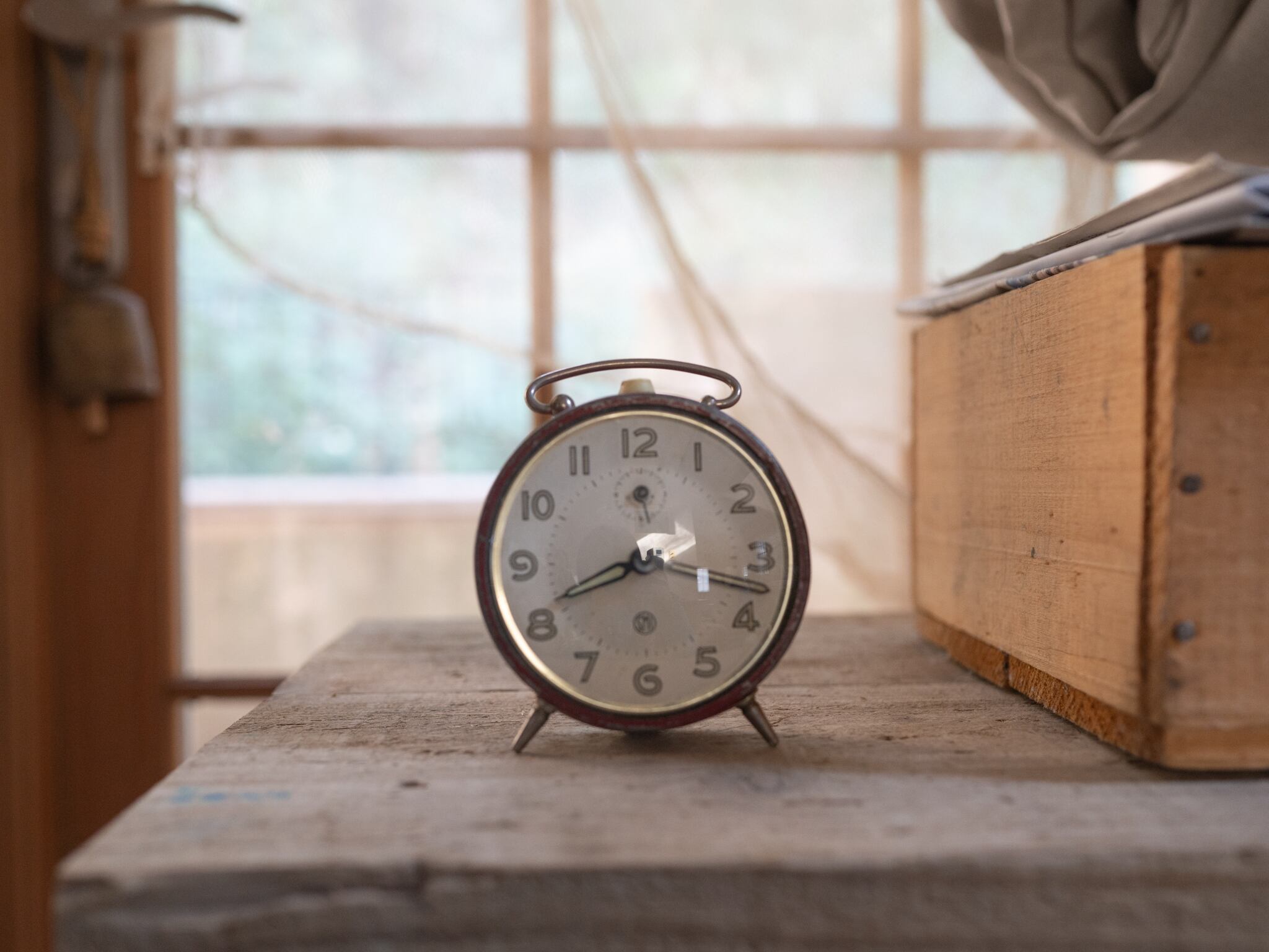 カチコチ音が可愛いSMI置き時計(実働)フレンチブロカント