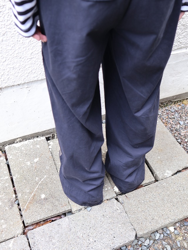 belted wide slacks