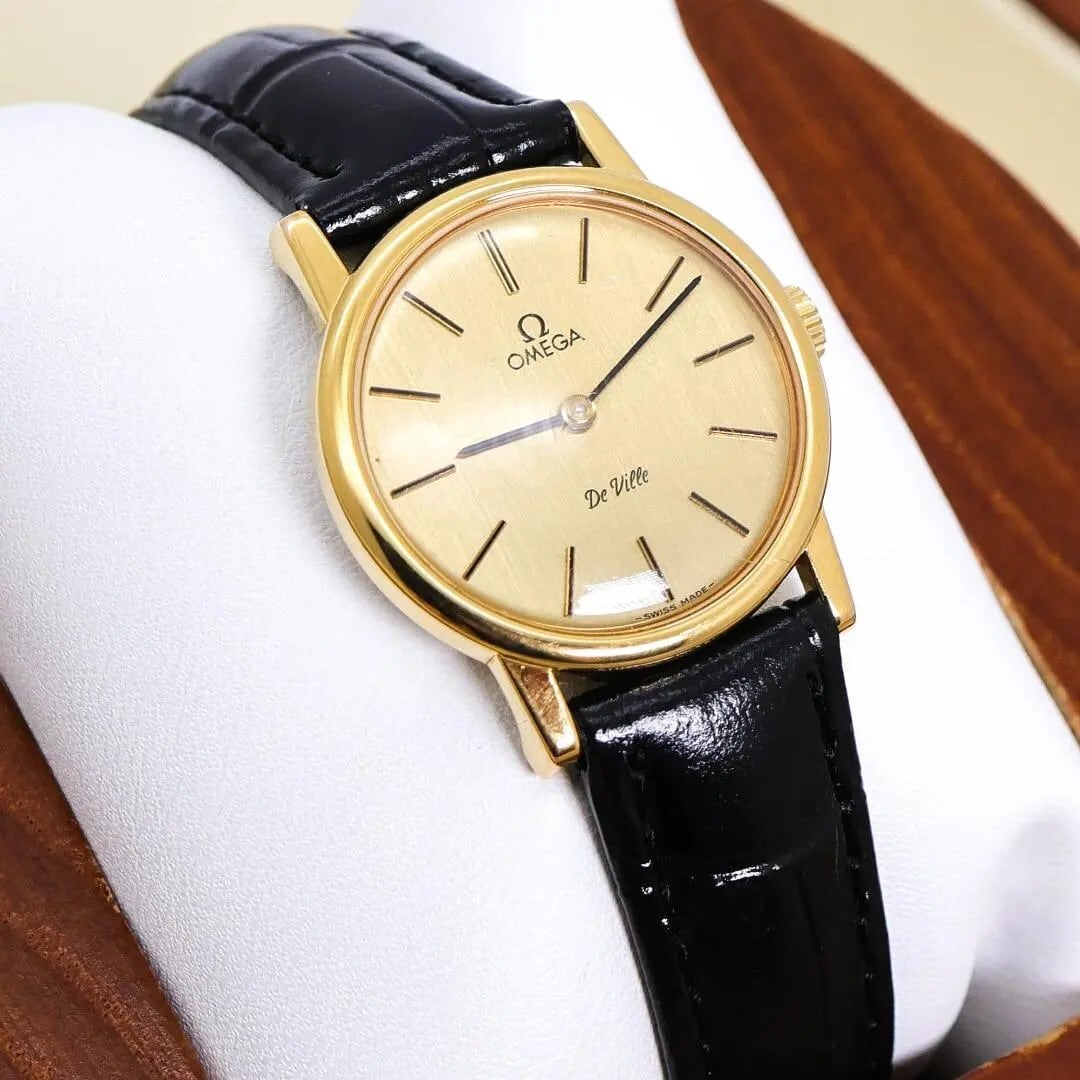 稼働 CITIZEN EXCEED 腕時計 純正一体型ベルト スクエア 3695 | Like a
