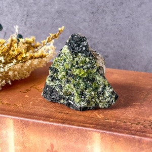 ノルウェー産 ペリドット 原石